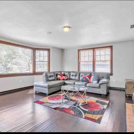 Comfy Pet Friendly Home In Jacksonville Mins To Downtown'S Exteriér fotografie