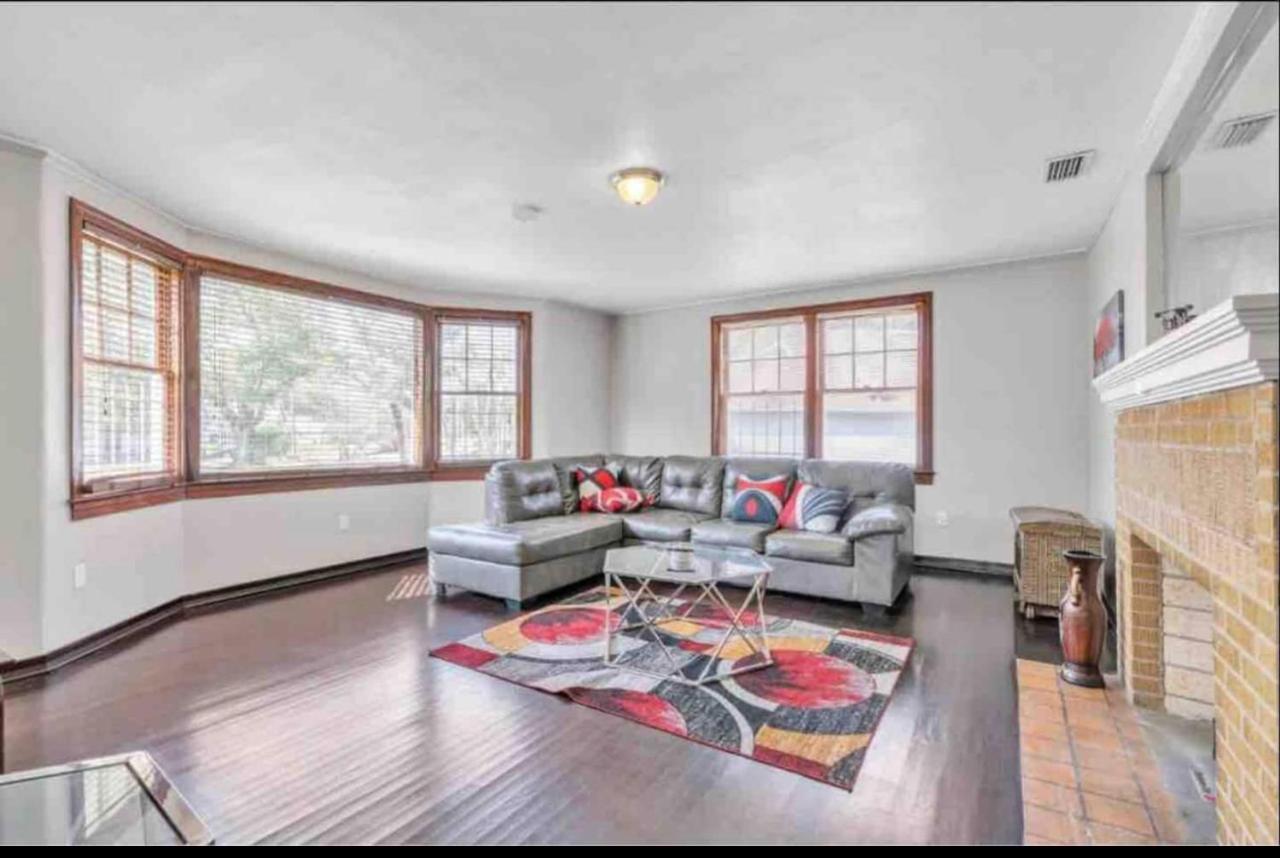 Comfy Pet Friendly Home In Jacksonville Mins To Downtown'S Exteriér fotografie
