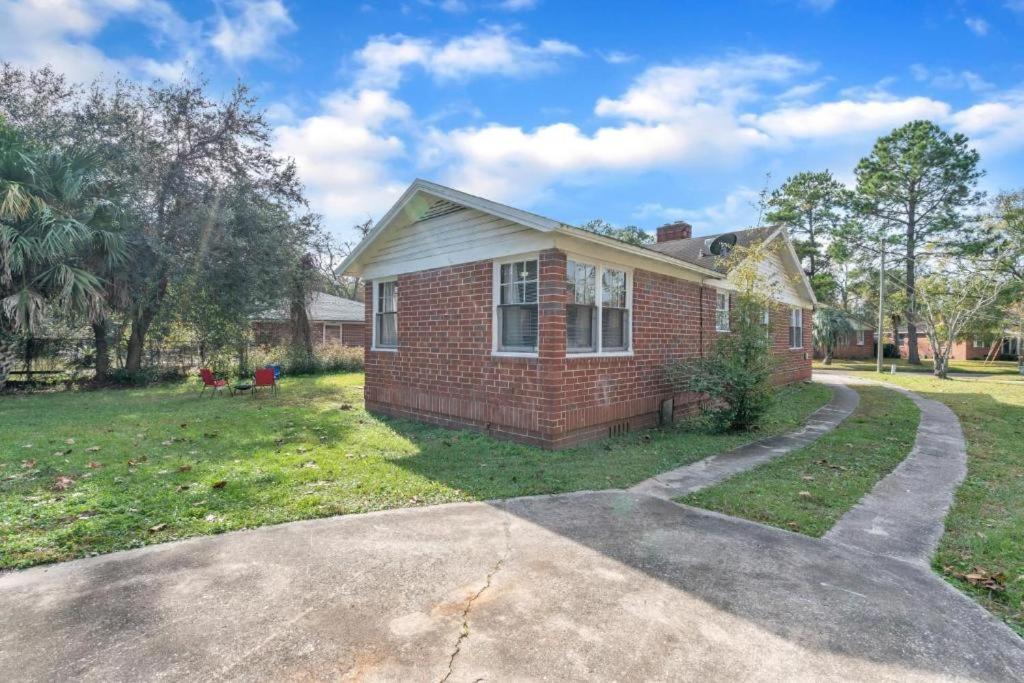 Comfy Pet Friendly Home In Jacksonville Mins To Downtown'S Exteriér fotografie