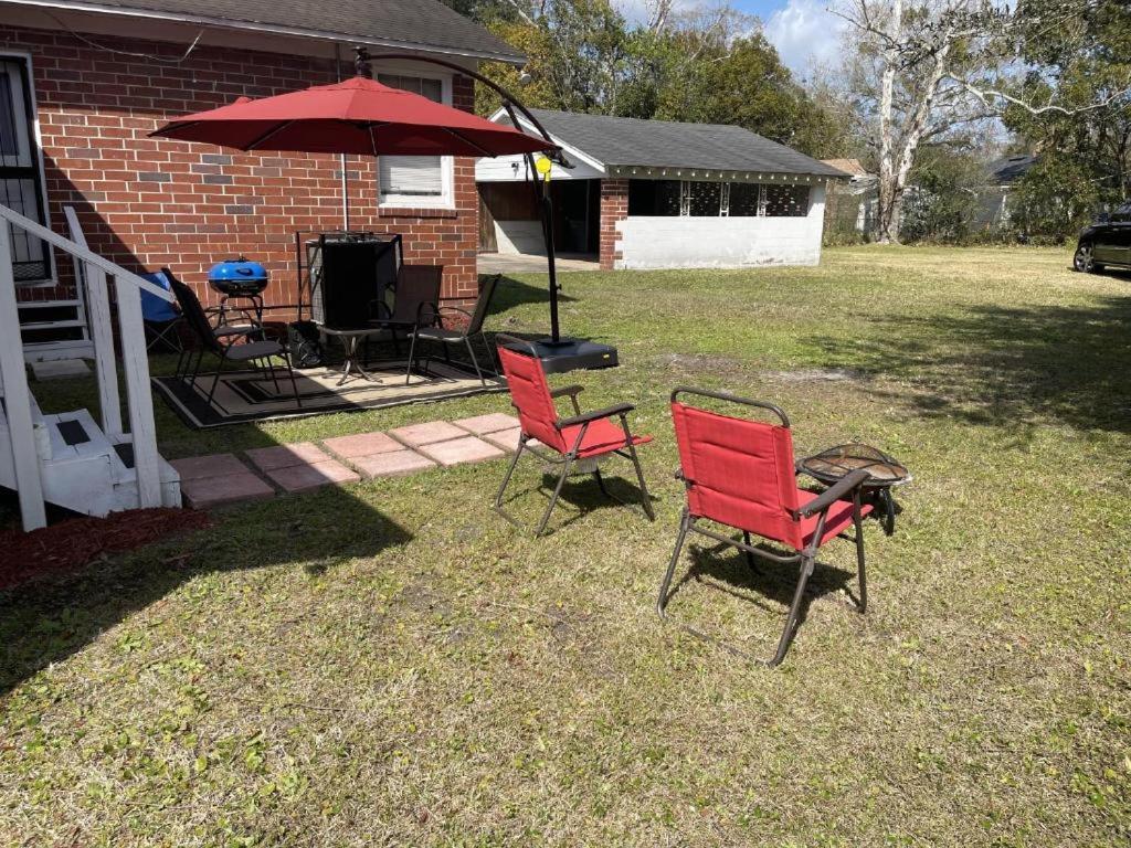 Comfy Pet Friendly Home In Jacksonville Mins To Downtown'S Exteriér fotografie